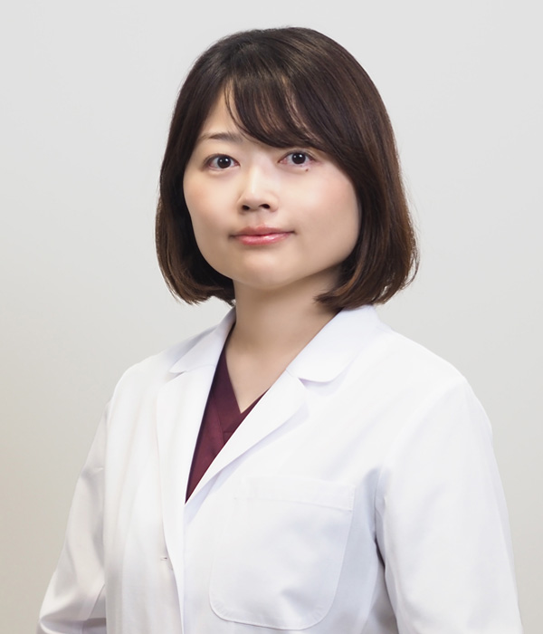 津曲 綾子
